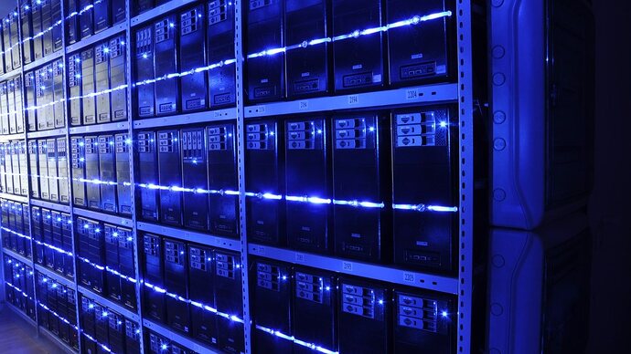 قواعد البيانات وSQL ببساطة — جدولٌ للاعبين، وأربعة أوامر تكفي للبداية